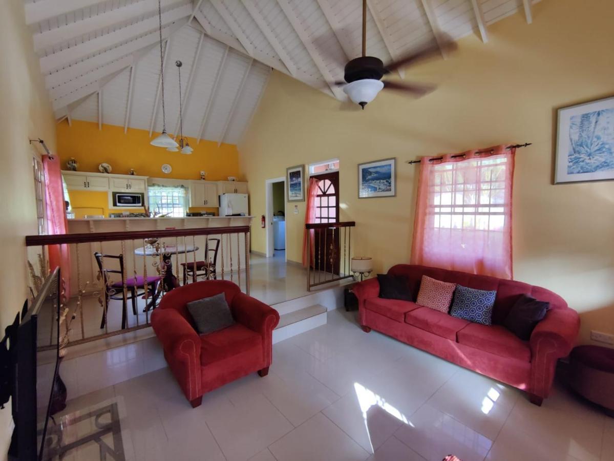 Bencastle Villa โกรส อิส์ลีต ภายนอก รูปภาพ
